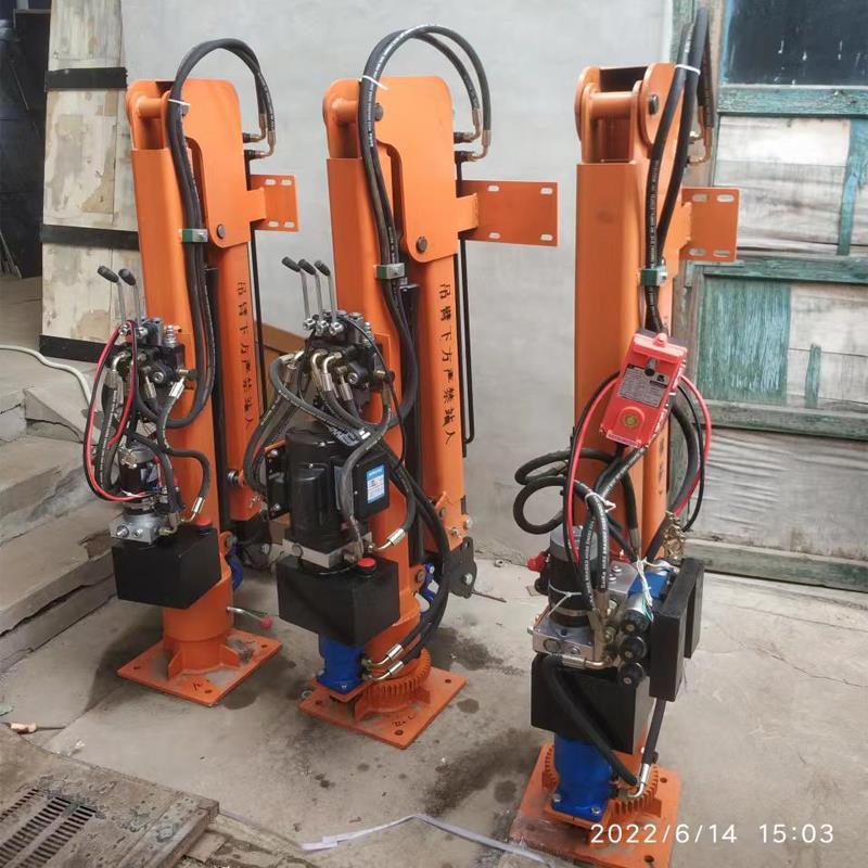 清原满族自治县重汽蓝牌随车吊 3.2吨 国六动力强 液压驱动 农用自卸起重机